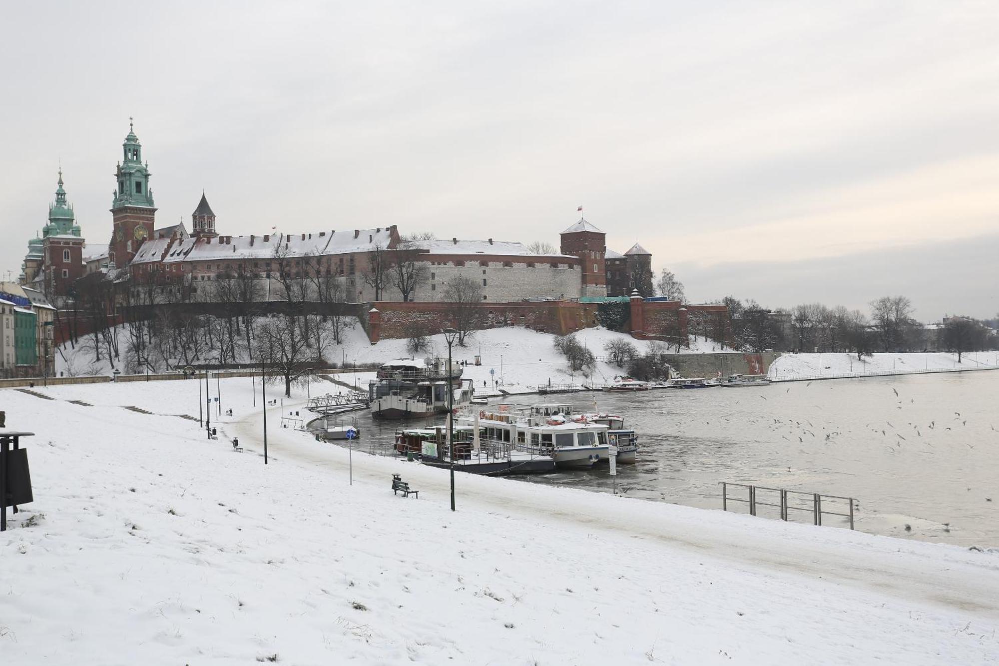 Cheerful Air Conditioned Apartment With Mezzanine And Parking - Old Town Krakau Buitenkant foto