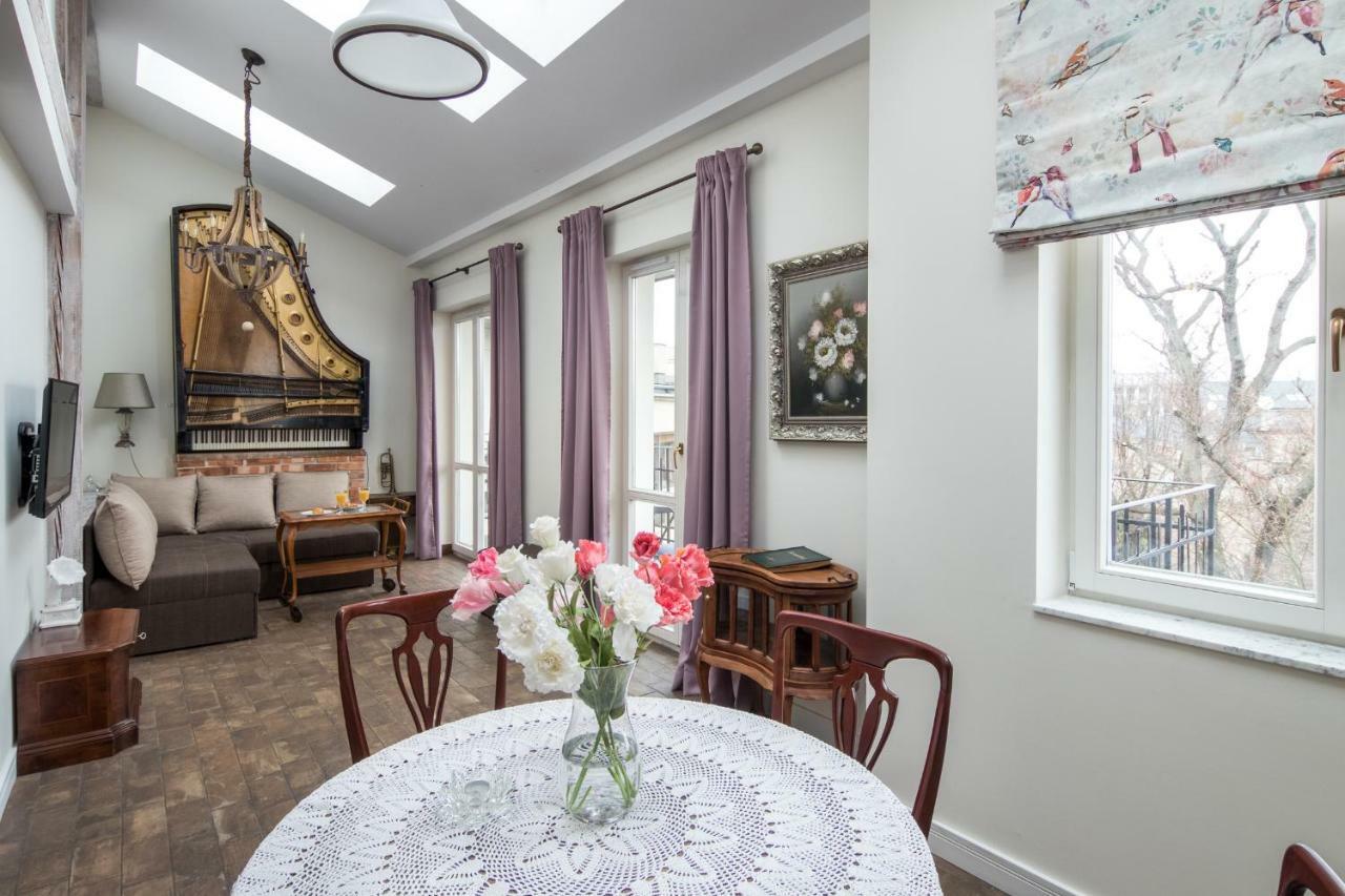 Cheerful Air Conditioned Apartment With Mezzanine And Parking - Old Town Krakau Buitenkant foto
