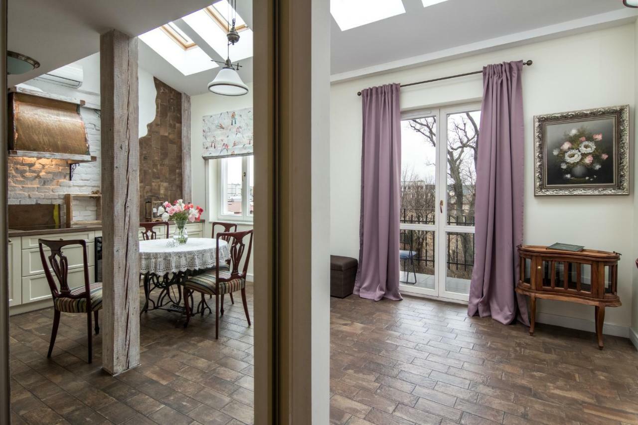 Cheerful Air Conditioned Apartment With Mezzanine And Parking - Old Town Krakau Buitenkant foto
