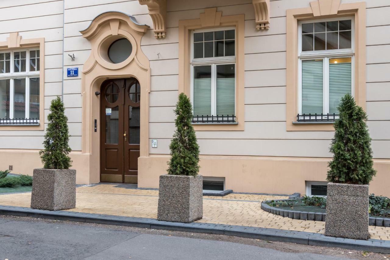 Cheerful Air Conditioned Apartment With Mezzanine And Parking - Old Town Krakau Buitenkant foto