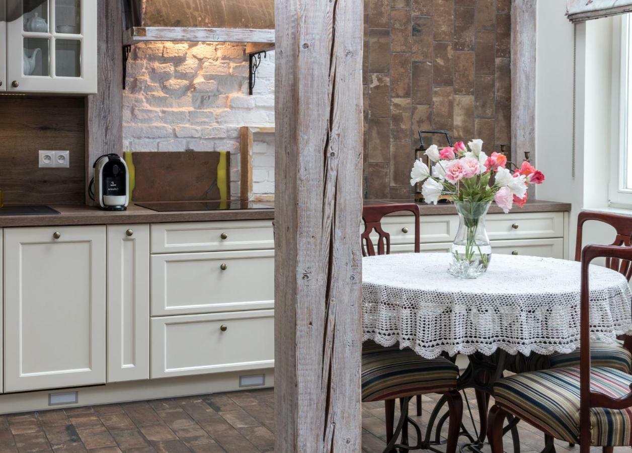 Cheerful Air Conditioned Apartment With Mezzanine And Parking - Old Town Krakau Buitenkant foto
